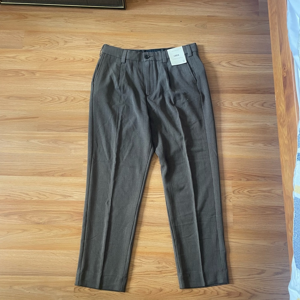 Abercrombie loose pleated brown pant